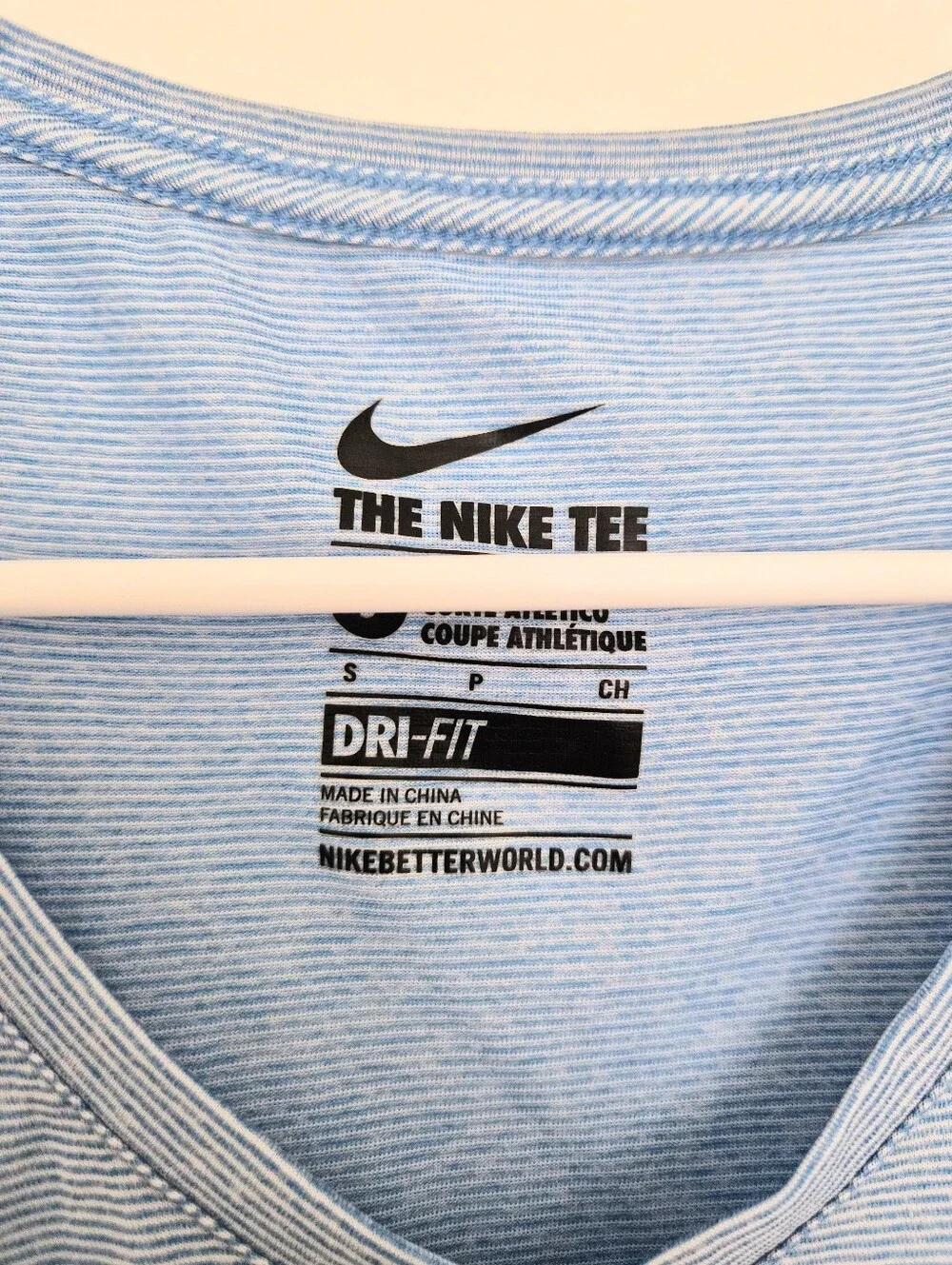 Nike Dri-Fit Light Blue Tee Shirt Tshirt Top